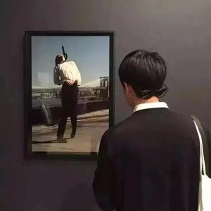 欧美18Vⅰdeos初次摘花
